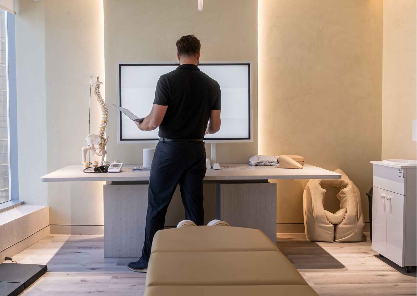 Chiropractor Dubai JLT